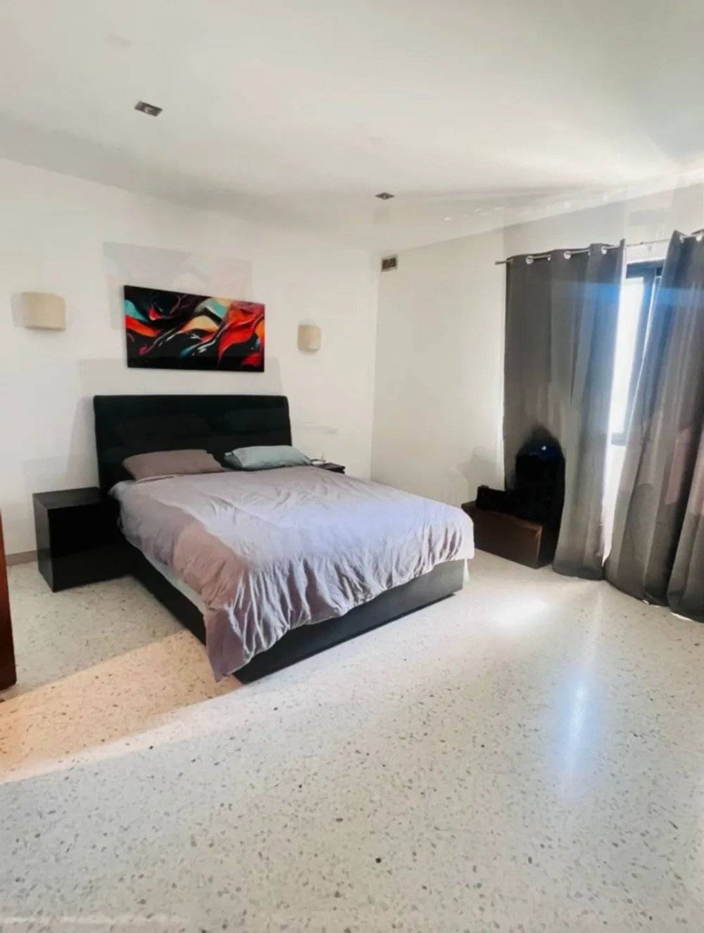 星歐注冊:“我是女生,歡迎陌生女孩免費住進我家”