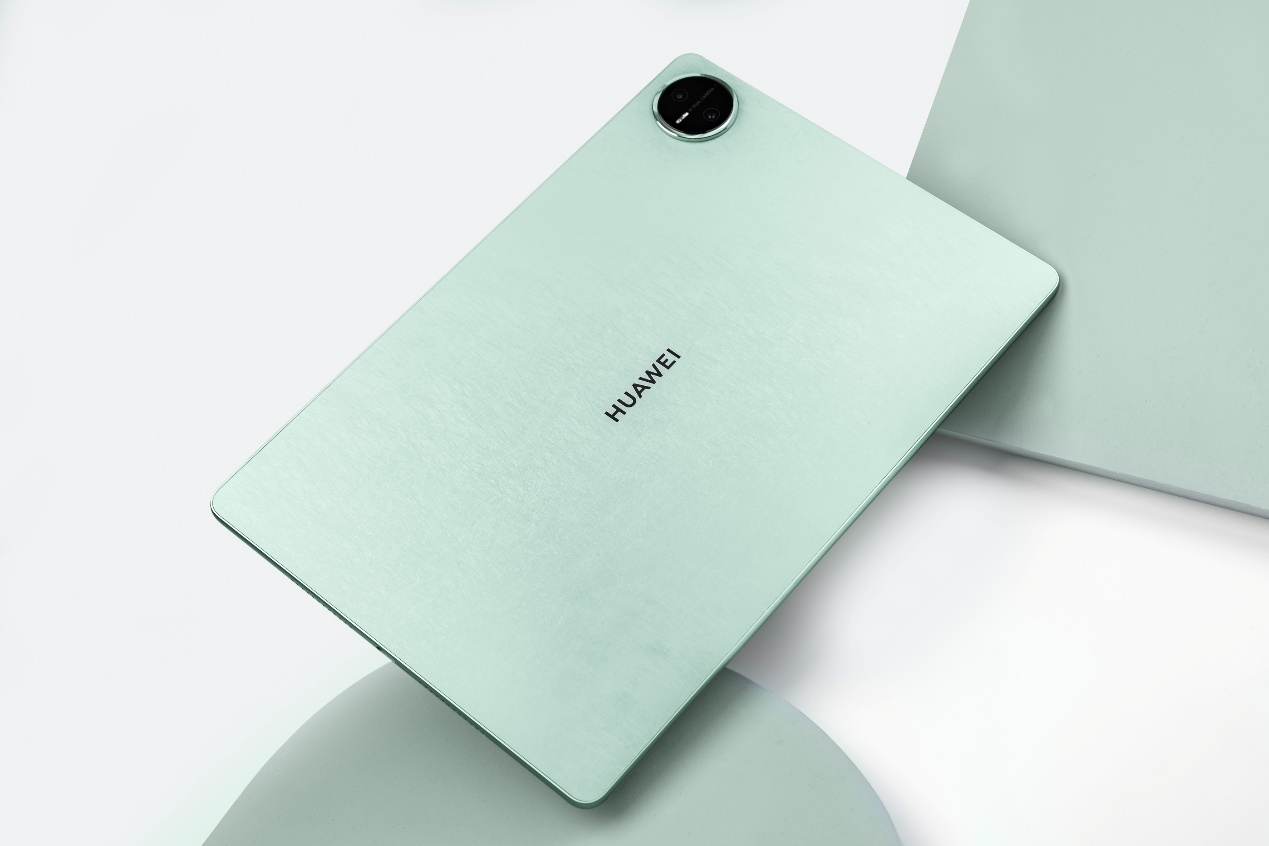 星歐平台官方：適配 K12 到大學生等多群躰，華爲平板電腦成“必入”“全能搭子”